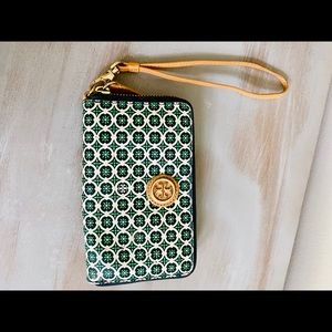 Tory Burch wristlet